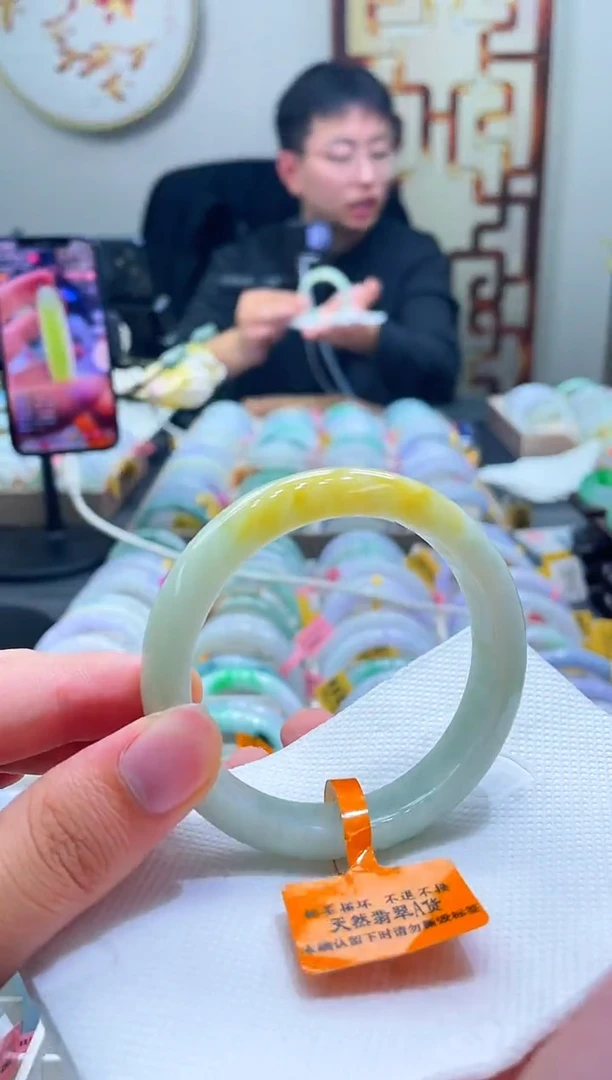 未镶嵌手镯翡翠024-57