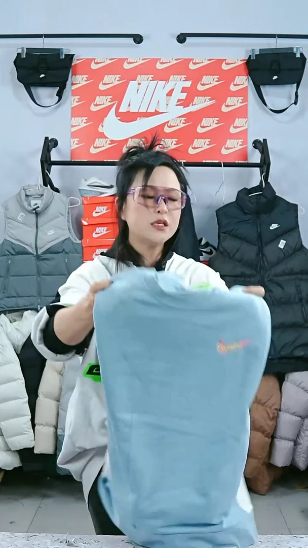 209闪购编码运动衣以直播间过款为准尺码1