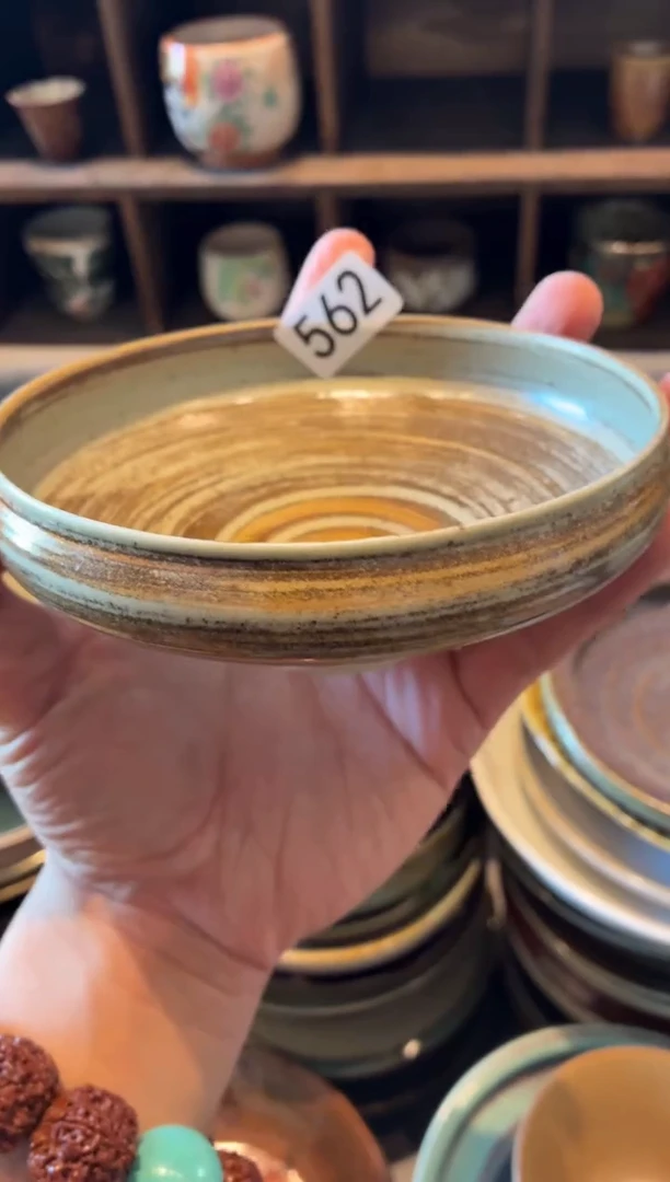 瓷片好?562微瑕棕刷釉小高足碗1个