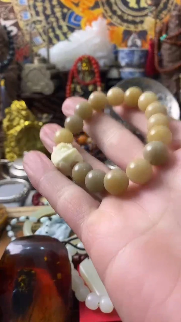 颈饰未镶嵌石英岩玉-----主播推荐-------