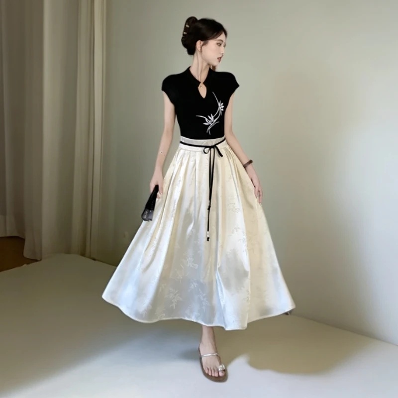 国风长款新中式春季2025新款马面裙提花高腰显瘦百褶半身裙