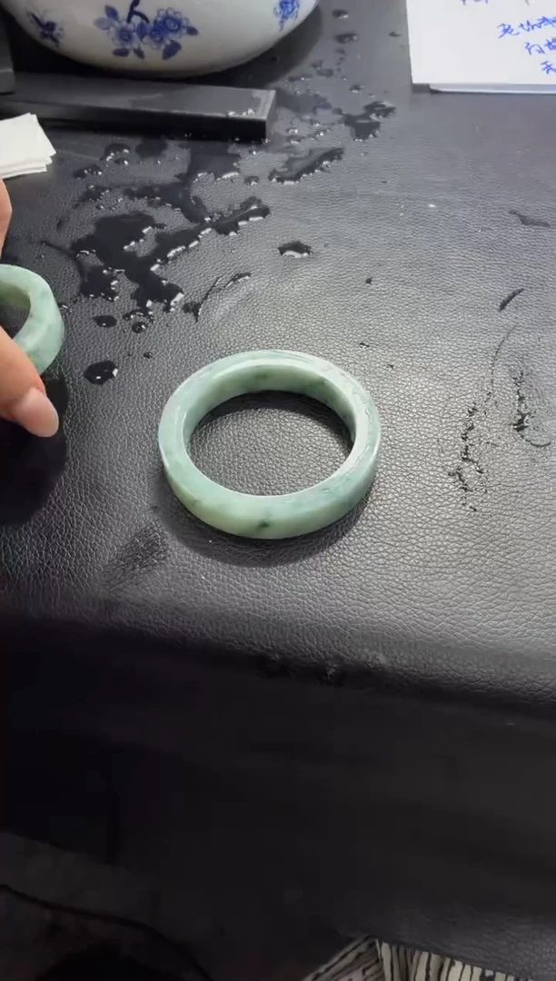 未镶嵌手镯定制翡翠e*fDDJ