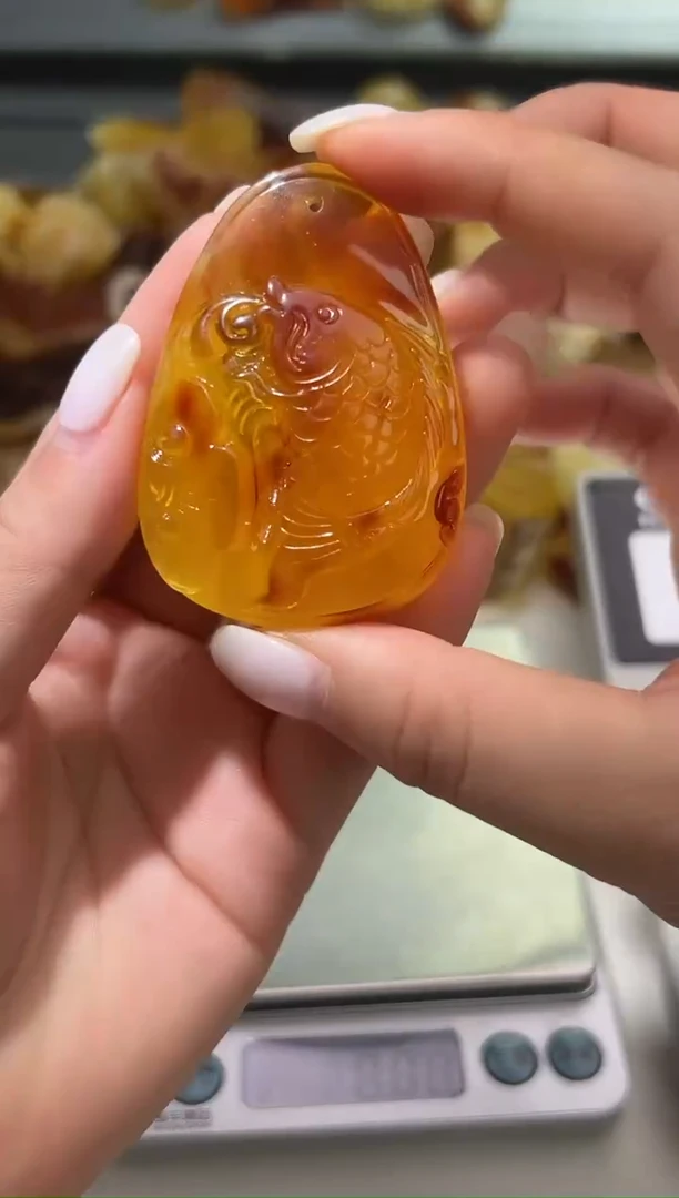 裸石琥珀未镶嵌琥珀蜜蜡吊坠