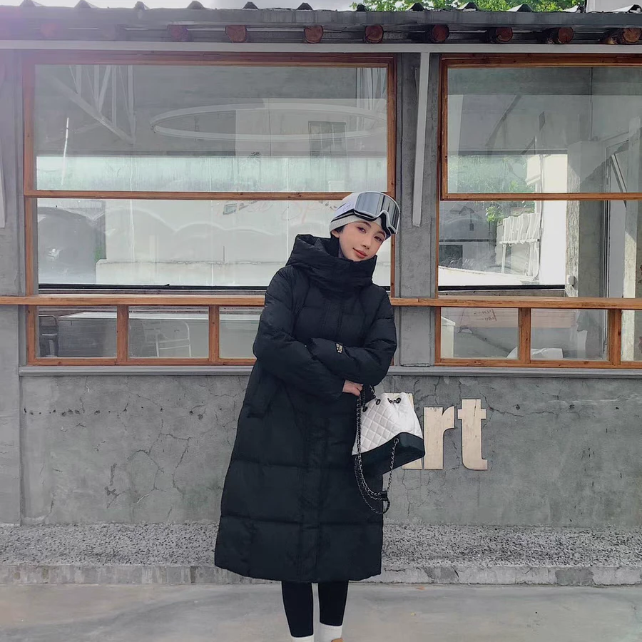 连帽女常规插肩袖长款冬季厚款羽绒服女款