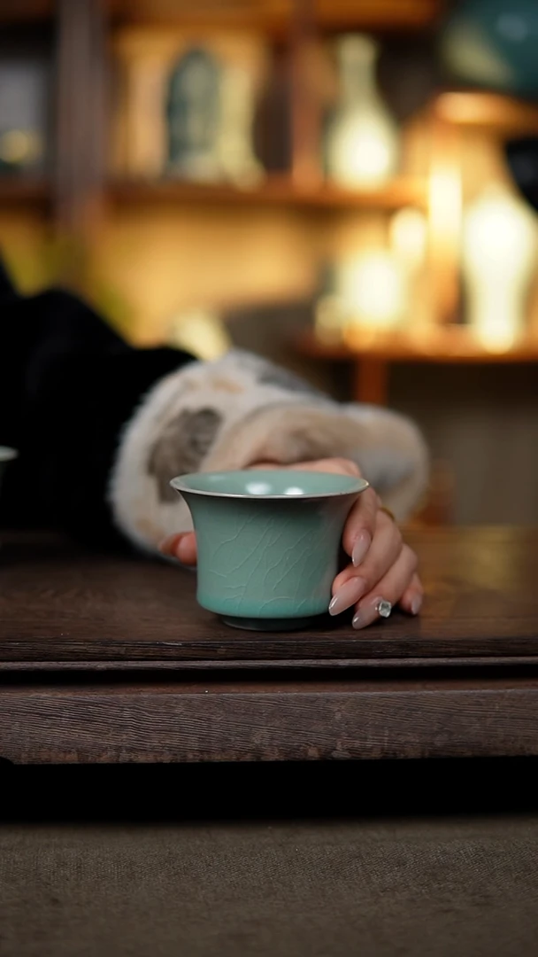 【闪购商品】杯仿古翡翠绿纯手工马蹄杯瑕