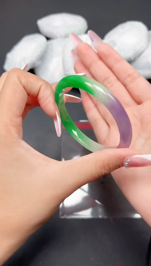 精品手镯，一物一拍C-092