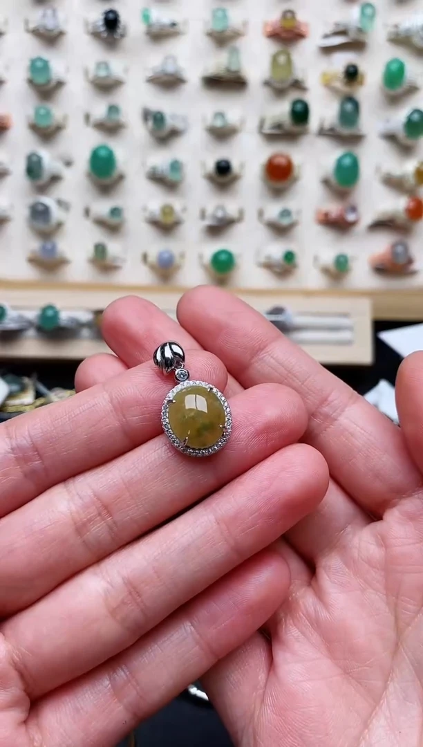 【闪购商品】翡翠颈饰银S925镶嵌天然翡翠111  6+