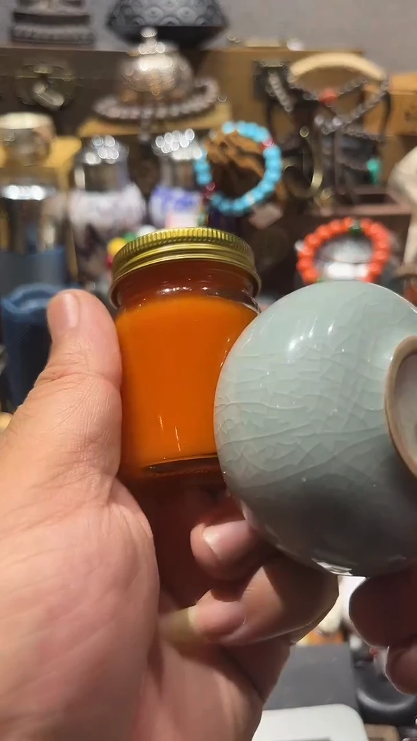 瓷片闪购商品 如图所示