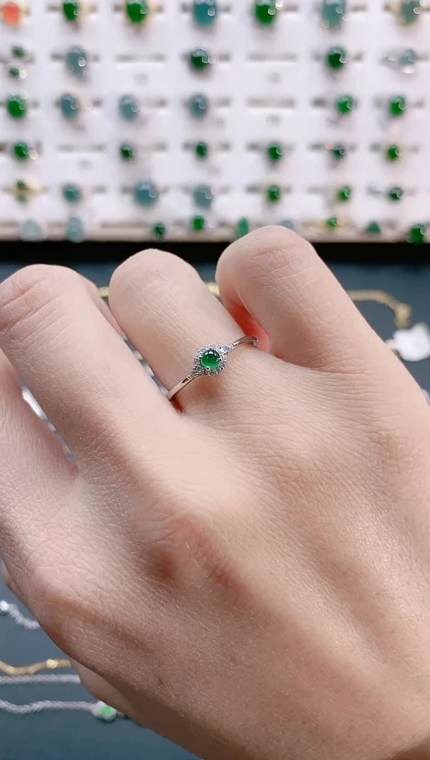 【闪购商品】翡翠戒指银S925镶嵌天然翡翠