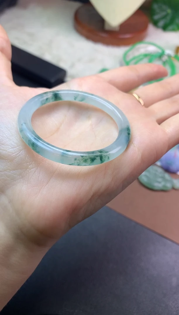 未镶嵌定制翡翠毛货