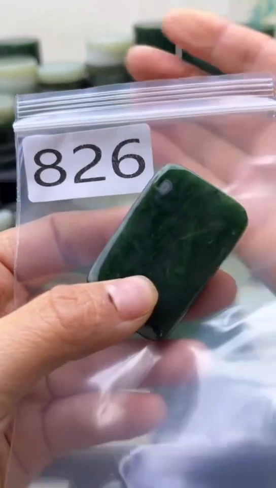 未镶嵌和田玉珠宝半成品牌子