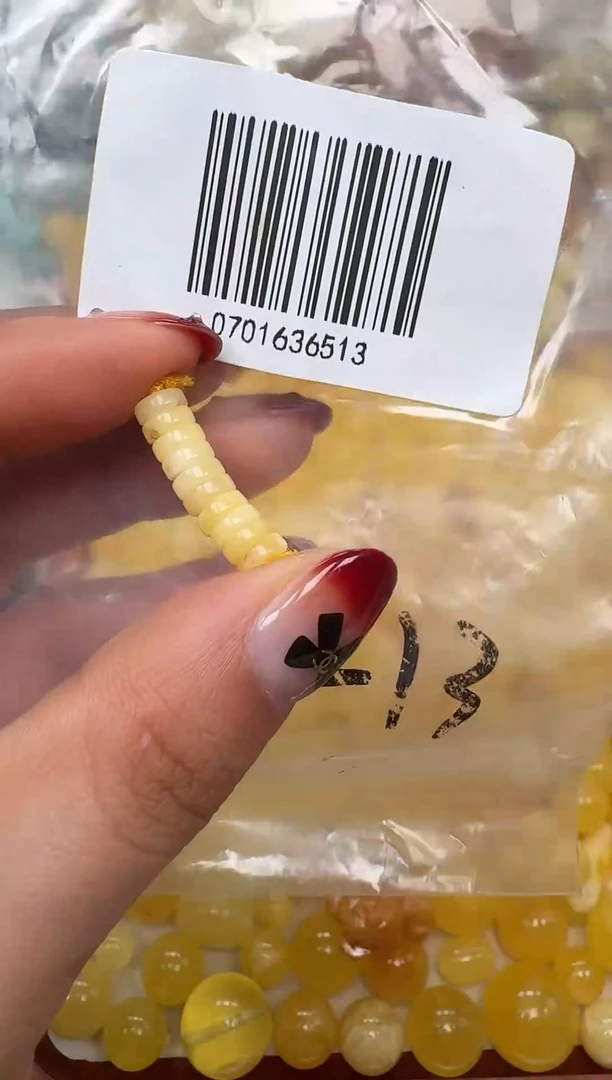 裸石琥珀未镶嵌如图