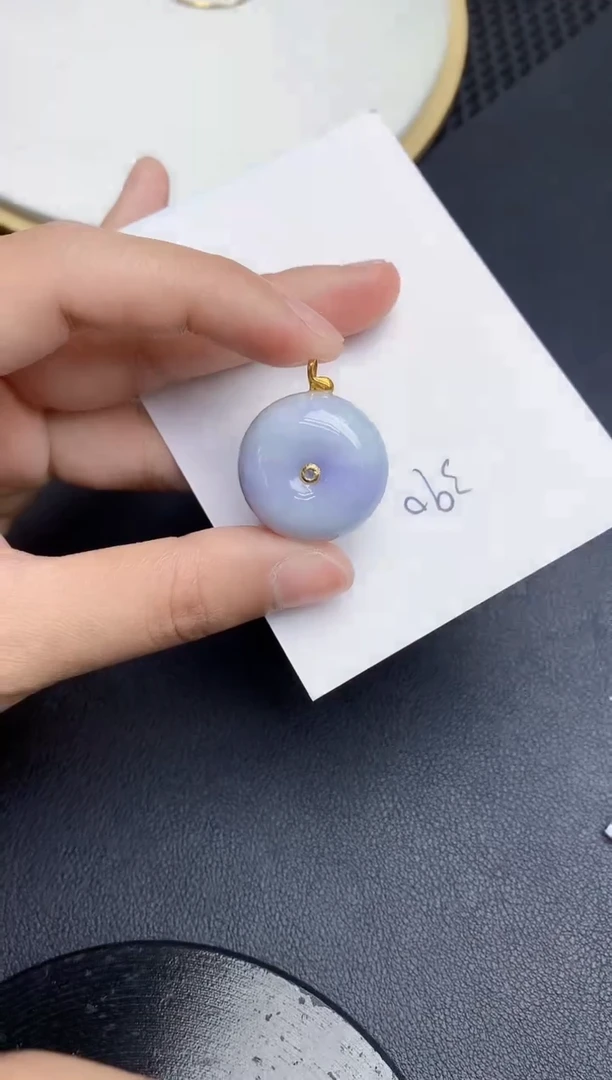 【闪购商品】翡翠颈饰18K金镶嵌000000000