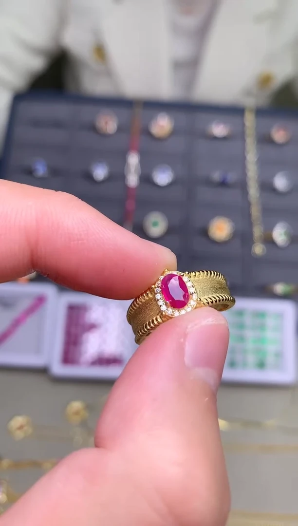 银S925镶嵌戒指红宝石戒指