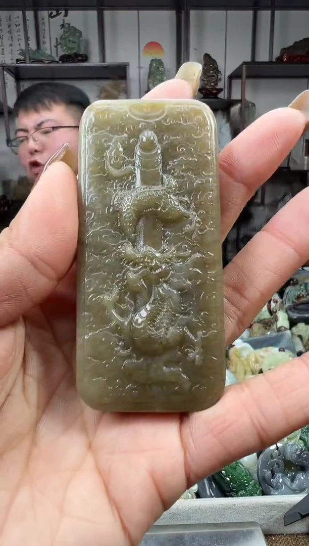 未镶嵌和田玉把件1