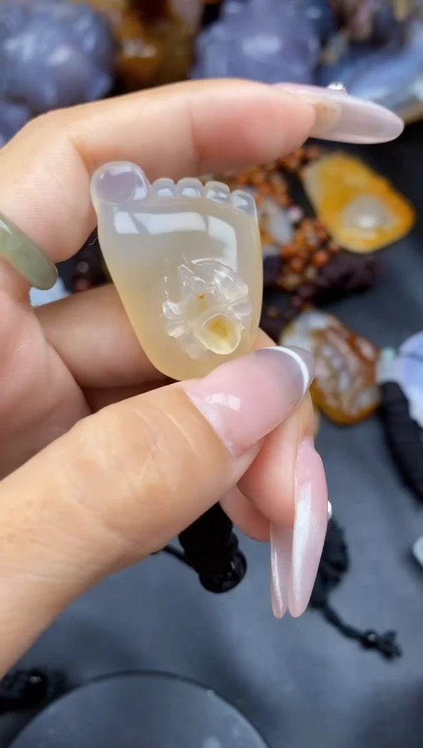 【闪购商品】玛瑙/玉髓颈饰未镶嵌ll