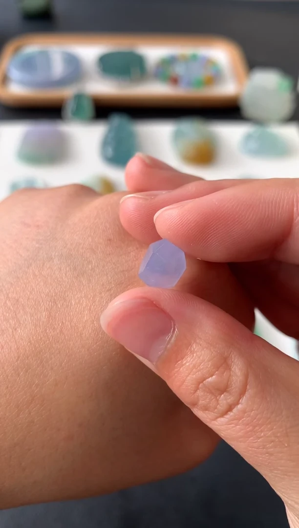 未镶嵌定制翡翠翡翠