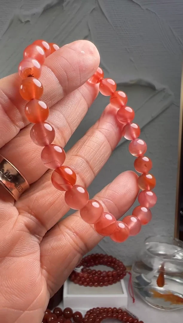 手串未镶嵌南红玛瑙南红玛瑙默认微瑕
