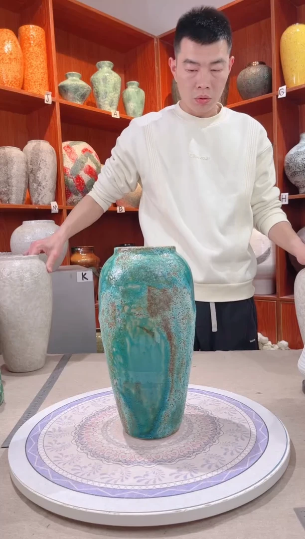 【闪购商品】瓶草原绿 大号 陶瓷花瓶 无花