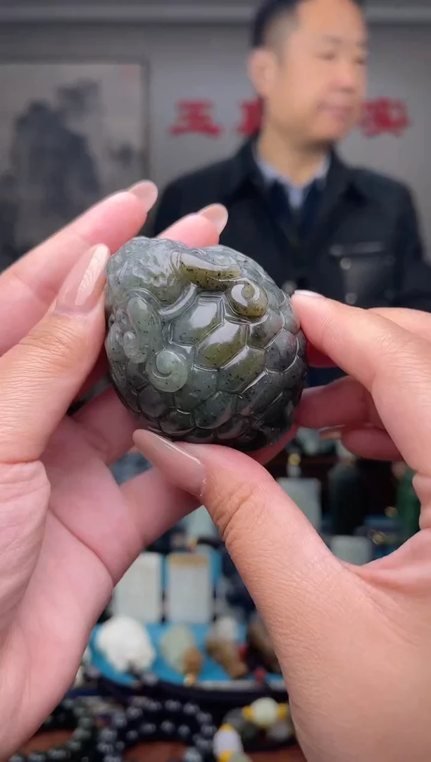 未镶嵌和田玉挂件1