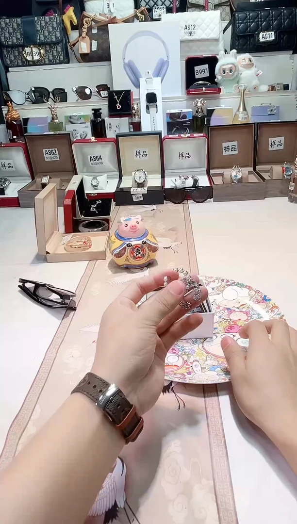 瓷片瓷器 库房到期 全部地板价@@1