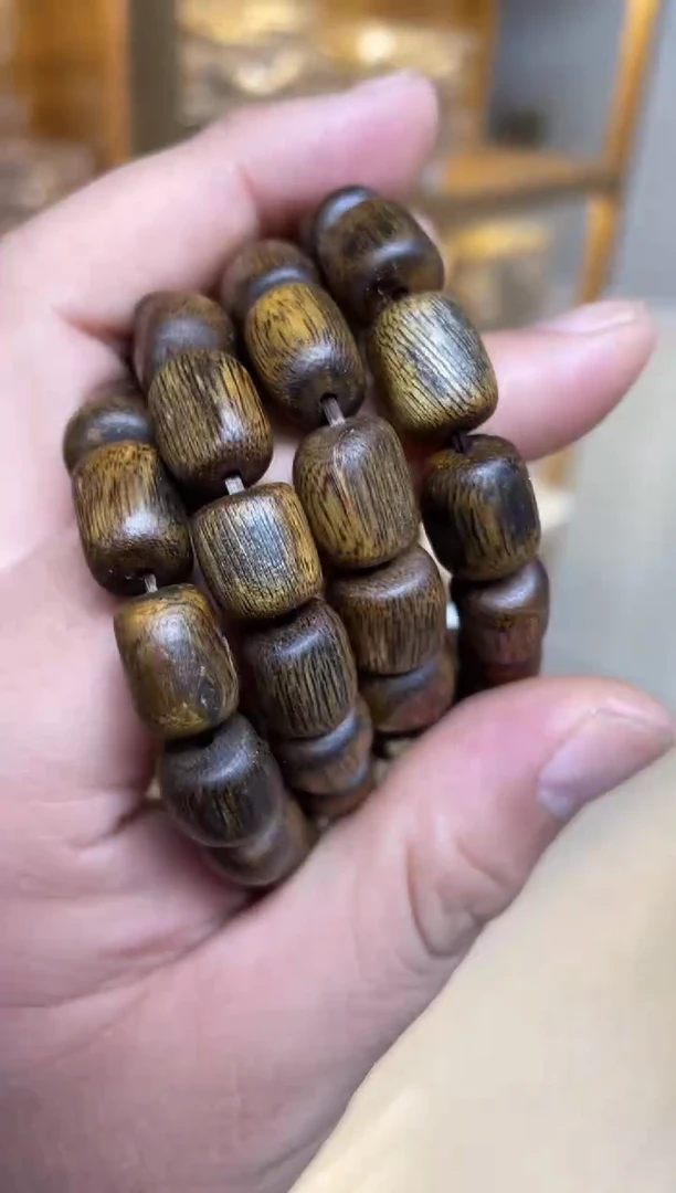 【闪购商品】沉香手串红金猊随型单圈多样性发其一