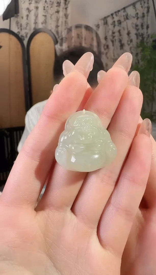 和田玉未镶嵌颈饰30晴水佛公 p