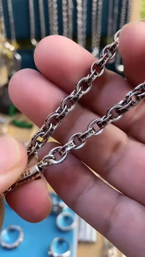 瓷片华*哥中古灼水杂货铺