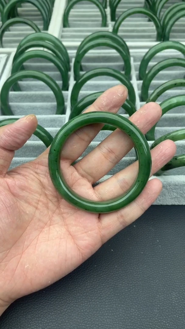 未镶嵌手镯和田玉（碧玉）84-59.3