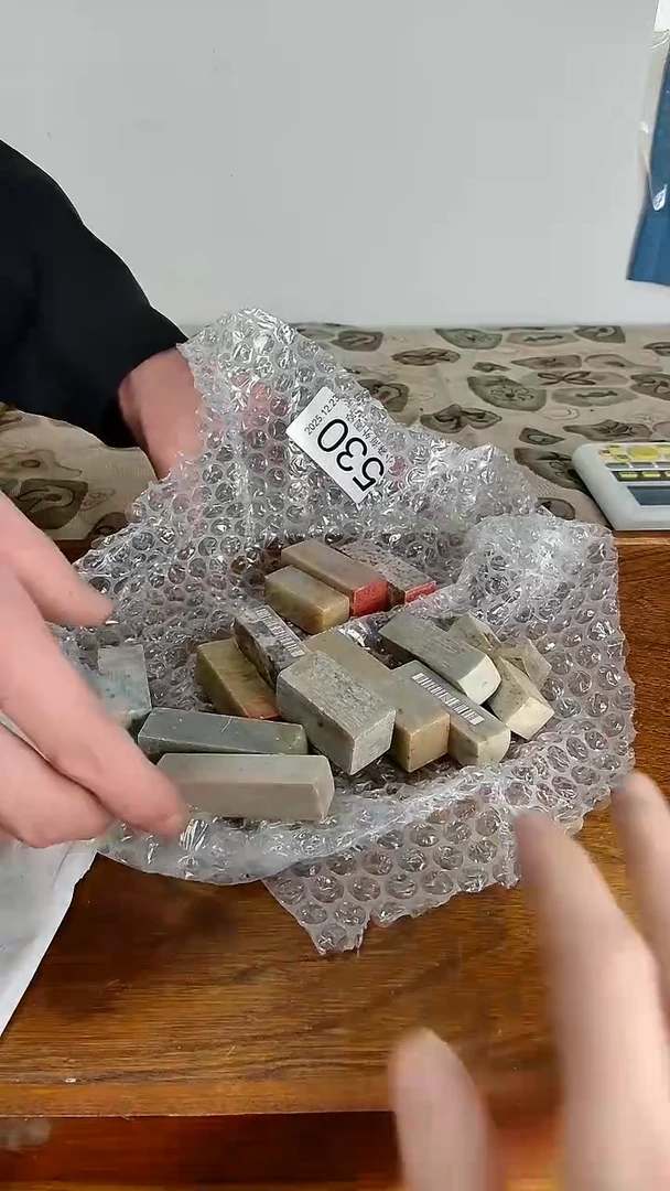 瓷片指*间小淼海外陶瓷工艺品