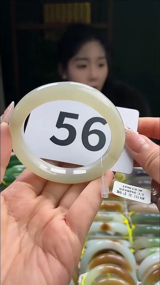 定制和田玉和田玉手镯