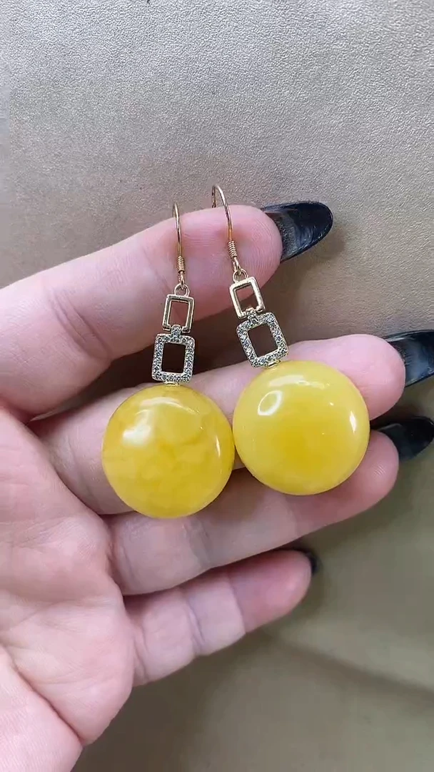 琥珀颈饰未镶嵌耳环