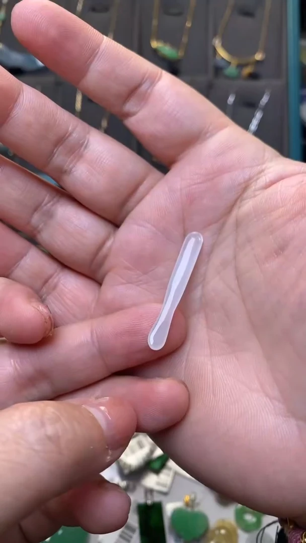 颈饰未镶嵌翡翠净货34517