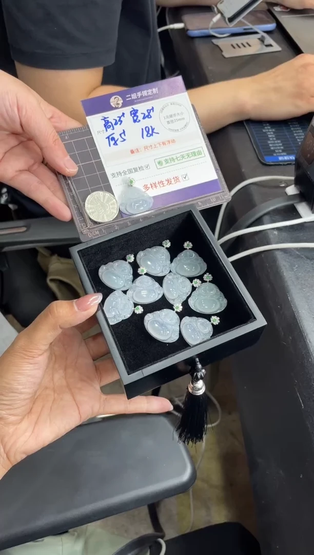 18K金镶嵌挂件翡翠高货佛公FL15多样性发其一CP配链