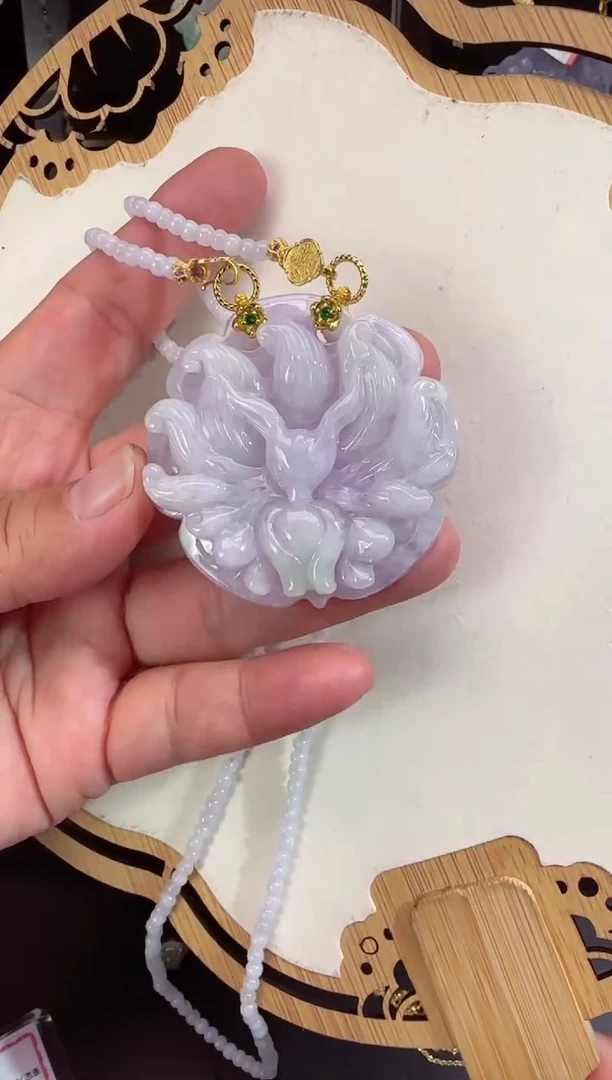 【闪购商品】翡翠挂件未镶嵌拍照