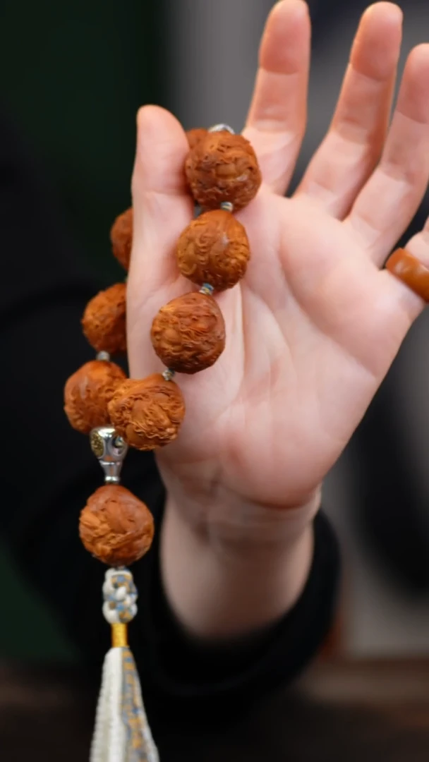 其他橄榄核如*宋水官 2.6＋九路万佛