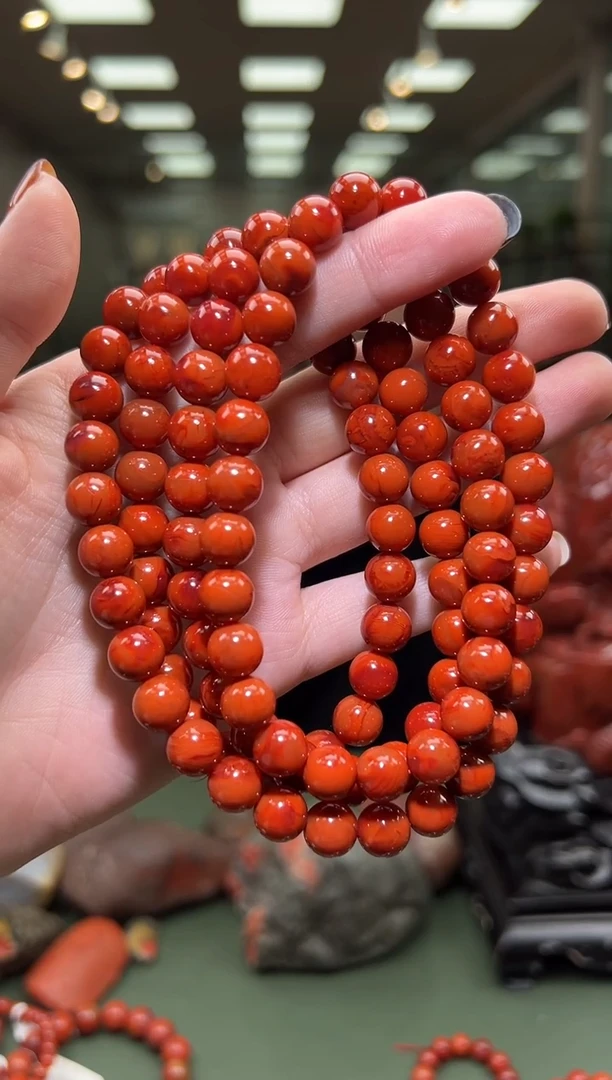 【闪购商品】南红玛瑙手链未镶嵌多圈手串一条约8mm 多样性发货