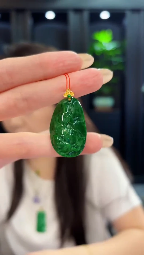 翡翠18K金镶嵌吊坠(不含链) 缅料A货/支持复检/一件