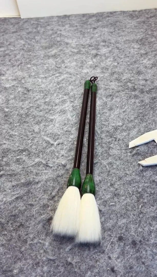 羊毫毛笔 1支 出锋5.5cm 黑柯檀木杆