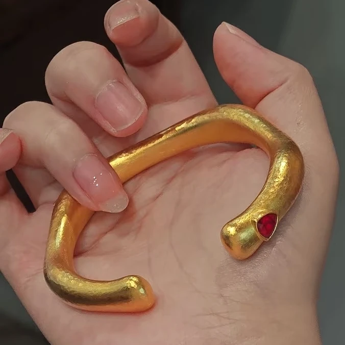 新款设计 时尚马蹄手镯