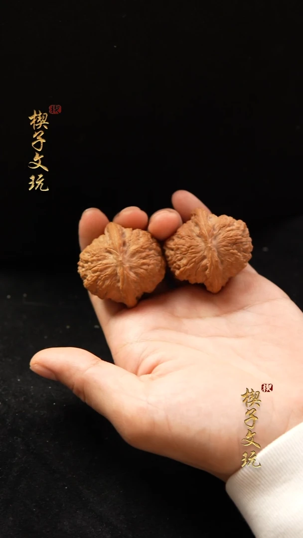 把件文玩核桃血麒麟40mm