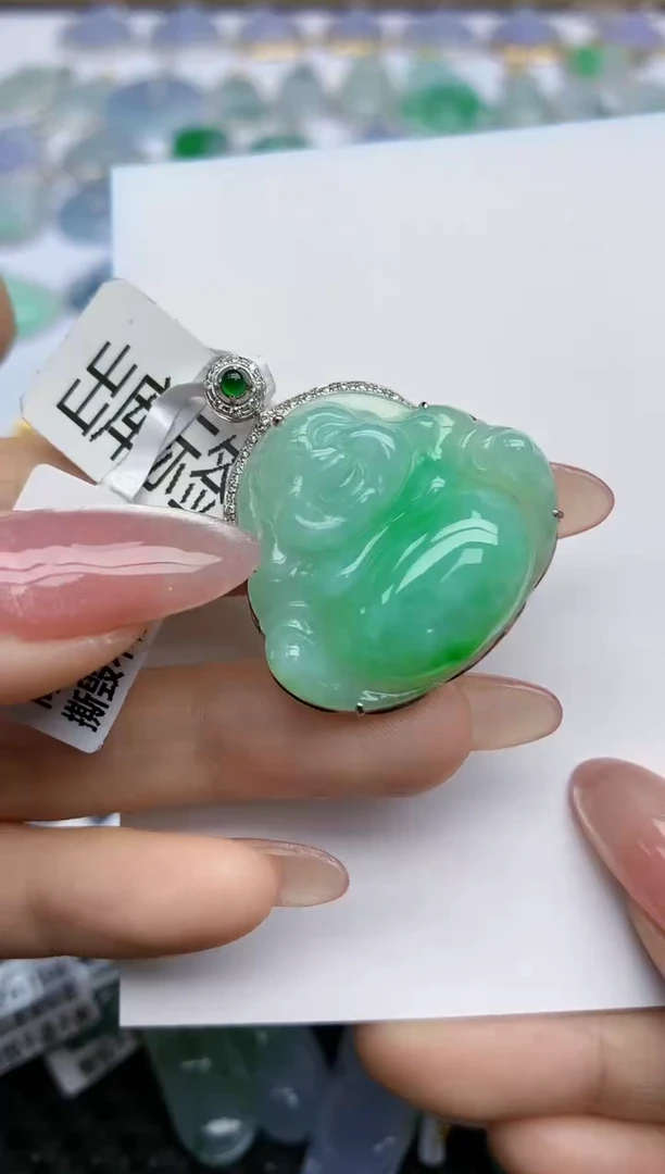 【闪购商品】翡翠挂件18K金镶嵌天然翡翠A货