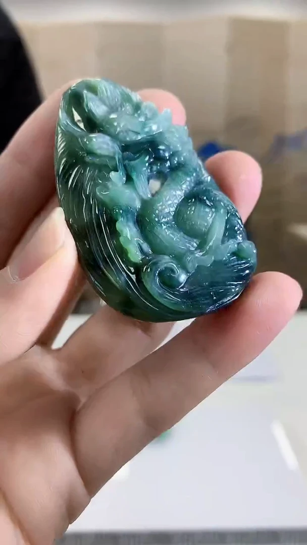 【闪购商品】定制翡翠未镶嵌4688bb-毛货挂件97