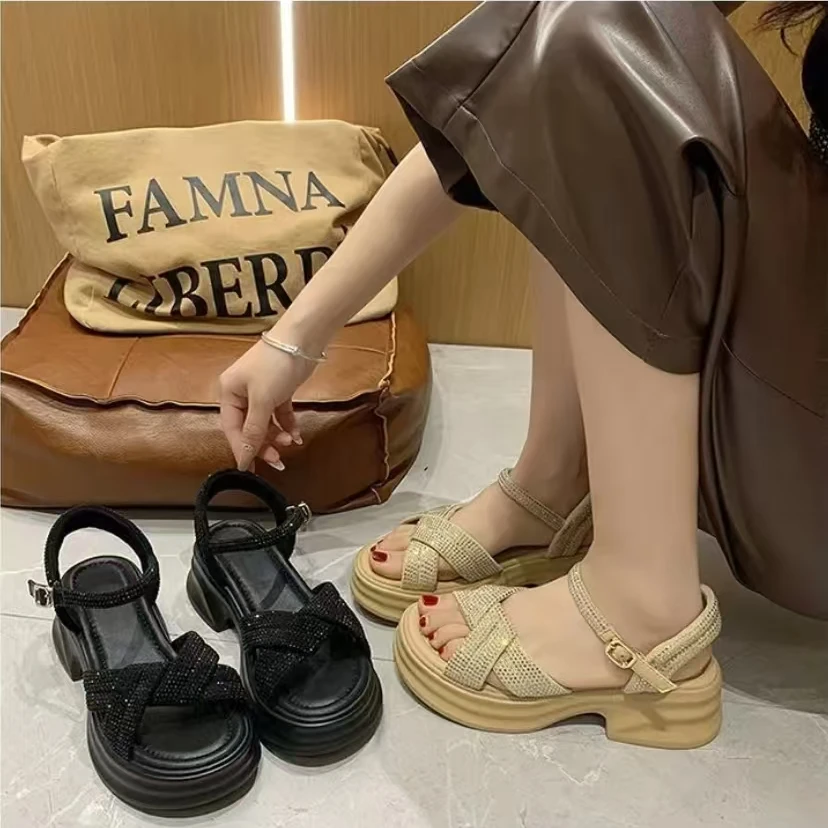 2025新款凉鞋女款水钻夏季女鞋子松糕底厚底凉鞋ins潮