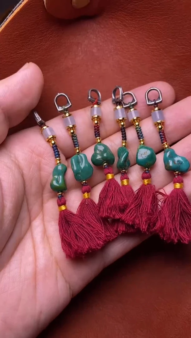 未镶嵌绿松石颈饰随型绿松石侧挂（多样性发其一）