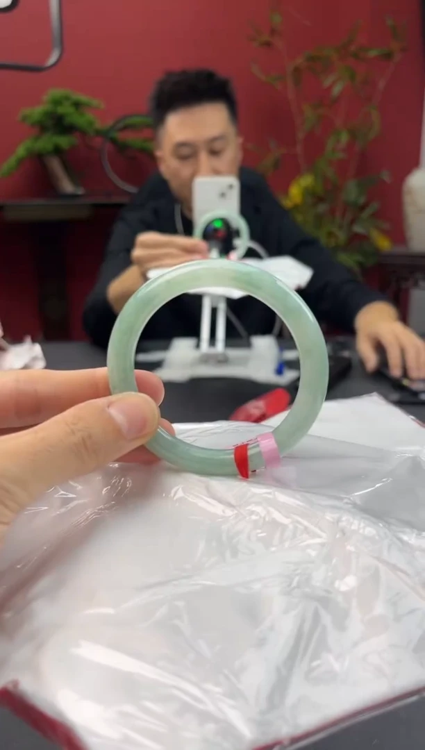 未镶嵌手镯翡翠10