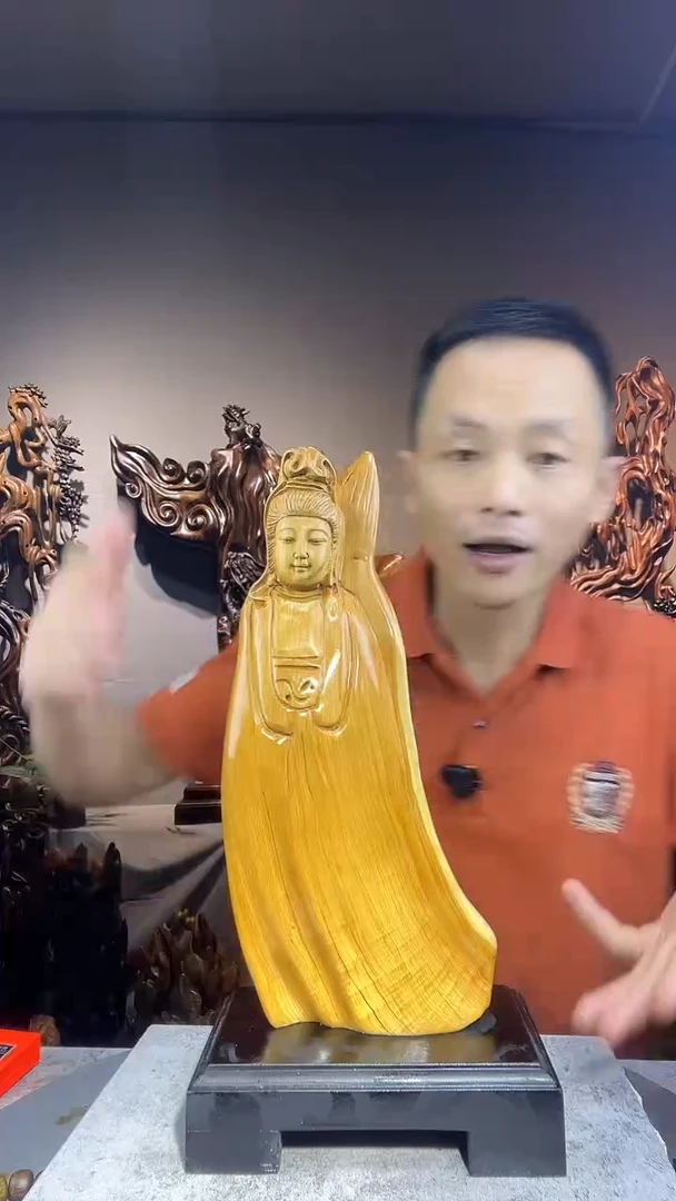 柏木（崖柏）高*哥崖柏观音一尊16