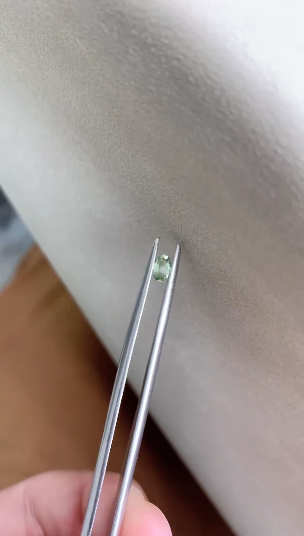 蓝宝石裸石未镶嵌裸石