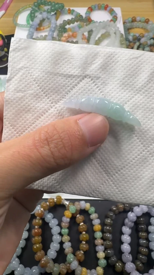 颈饰未镶嵌翡翠【闪购商品】 天然翡翠