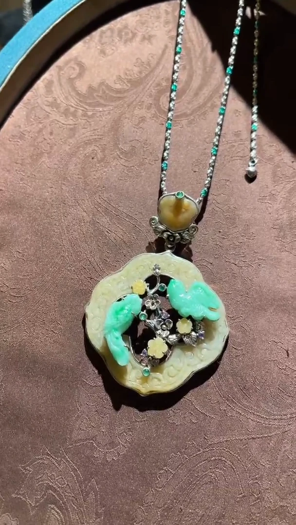 吊坠(不含链)银S925镶嵌翡翠红翡绿翠